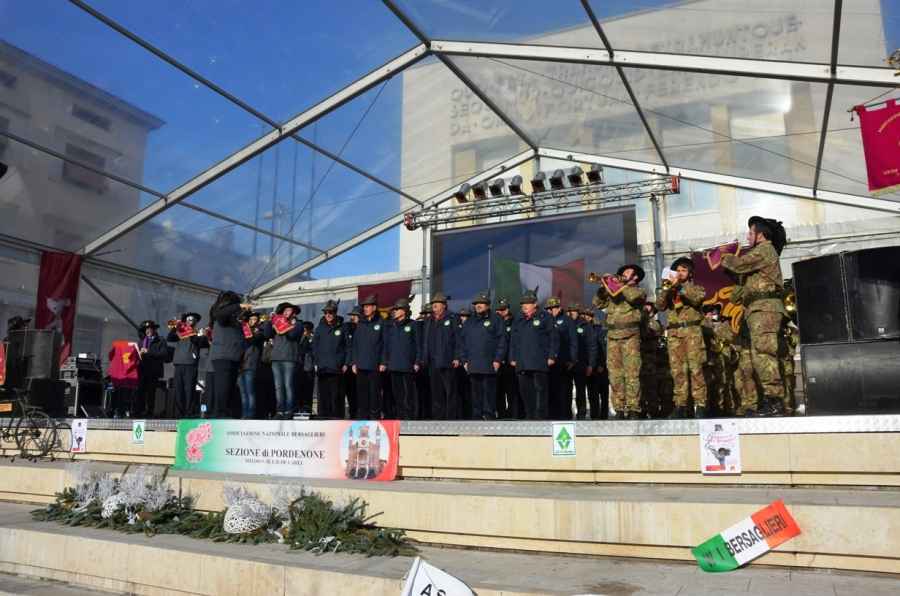 Bersaglieri_Natale_2017_PN